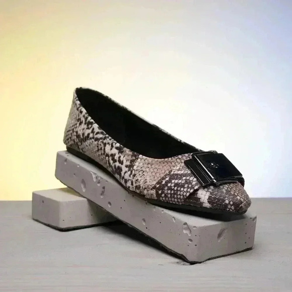 Beige Brown Snake Print Flats - Picture 1 of 5
